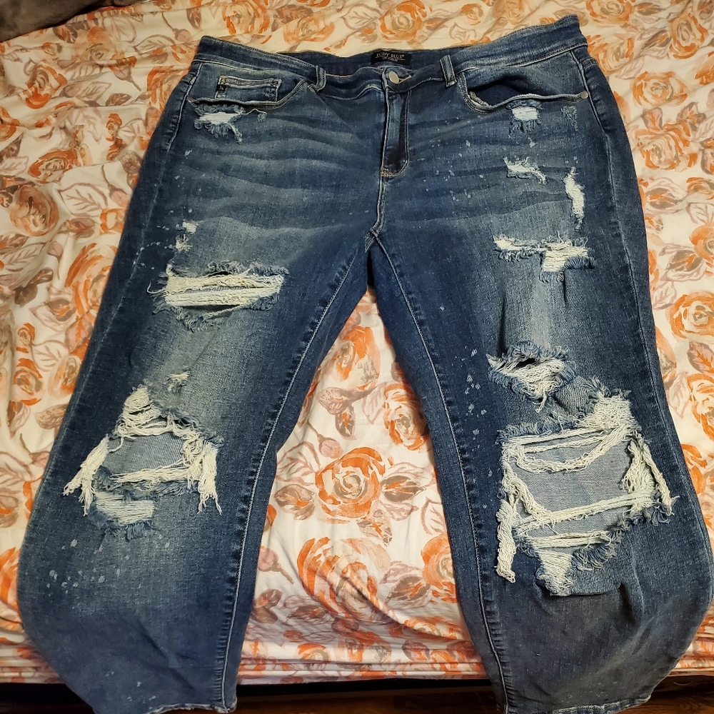 Judy Blue plus size distressed jeans